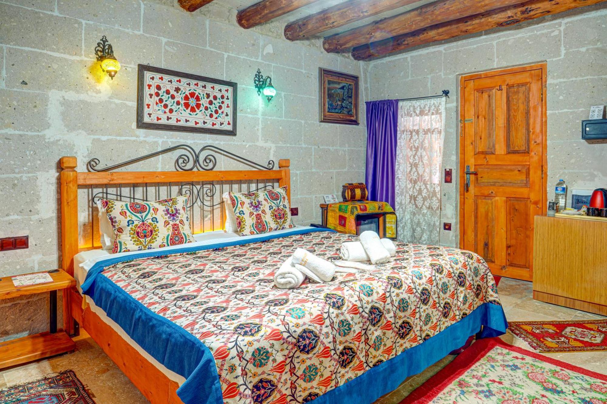 Atax Cave House Bed & Breakfast Avanos Exterior photo
